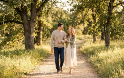 Photos de couple naturelles : tenues et harmonie idéale